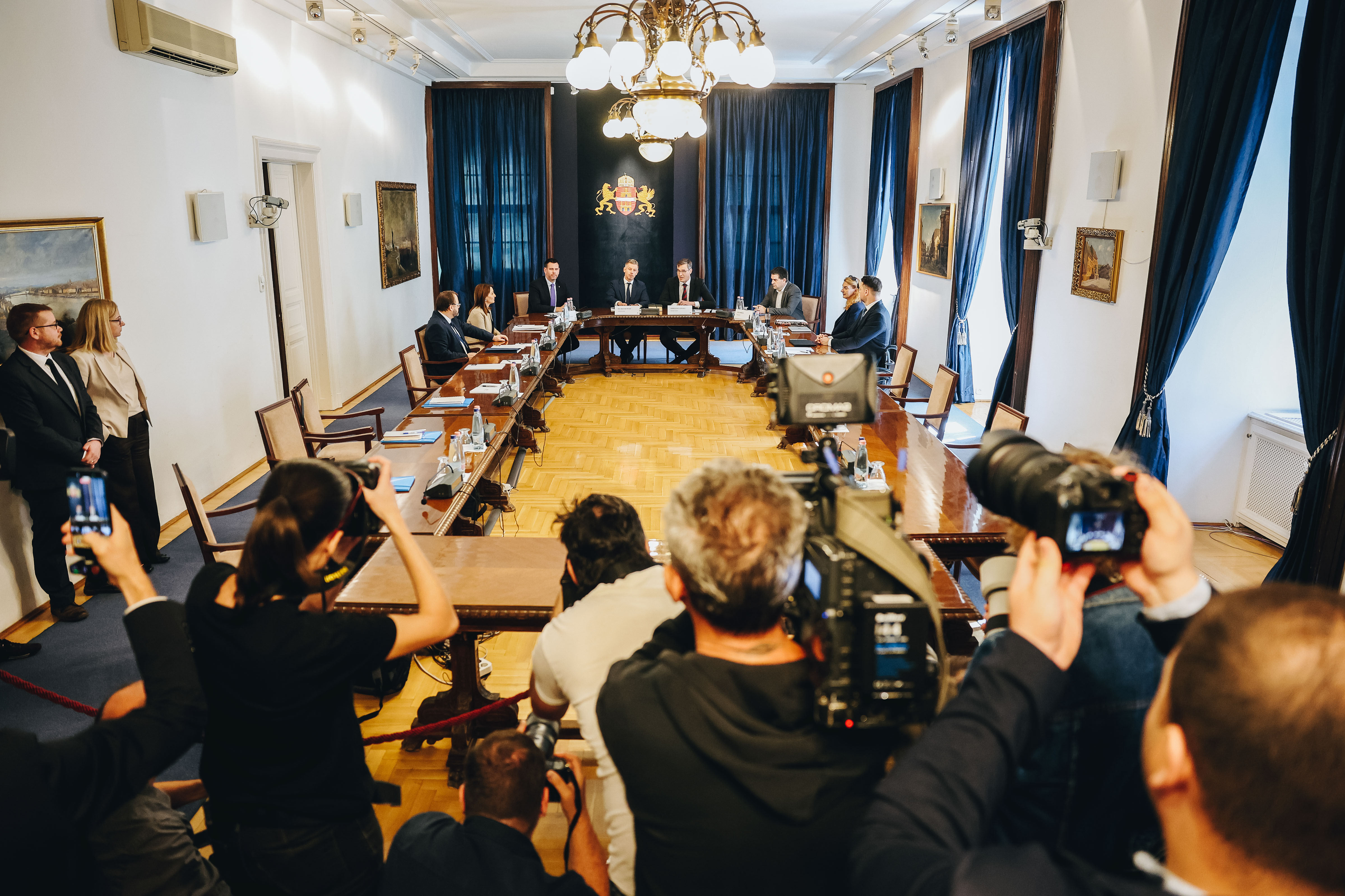 A Fővárosi Közfejlesztések Tanácsának első ülése. 2026.10.01.